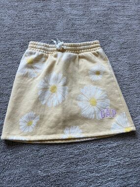 GAP Yellow Daisy Print Girls' Skirt
